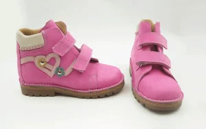 کفش‌ ارتوپدی کودک