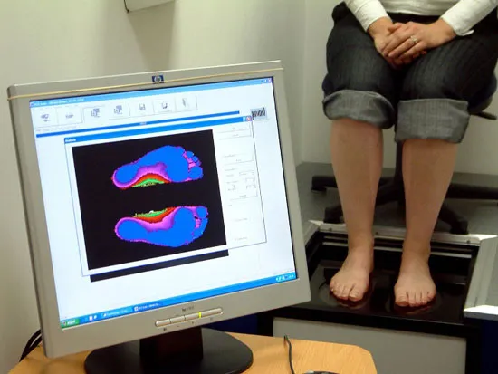 اسکن سه‌ بعدی کف پا